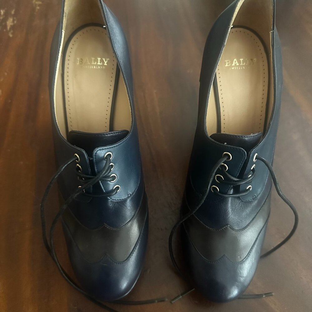 Bally Oxford Platform Heels - Size US 9 - 39.5 EU - Navy Blue, Black, and Brown